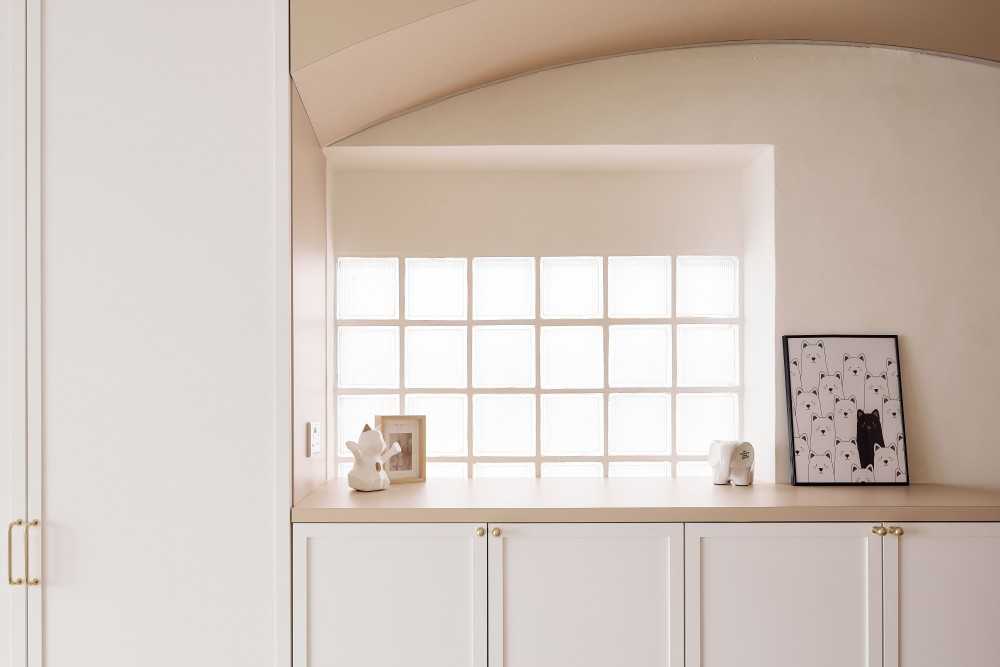 Scandinavian Entryway with Small Storage and Shoe Cabinets