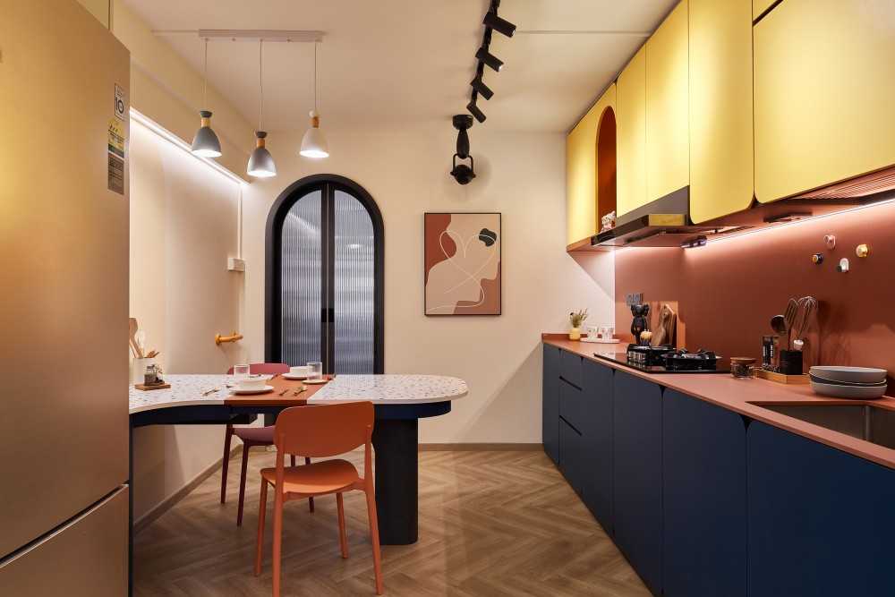 Eclectic Kitchen with Countertop and Kitchen Backsplash