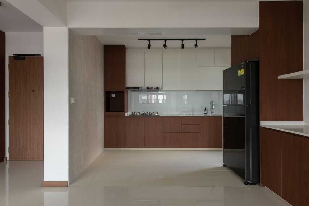 Contemporary Kitchen with Open Kitchen and Kitchen Cabinets