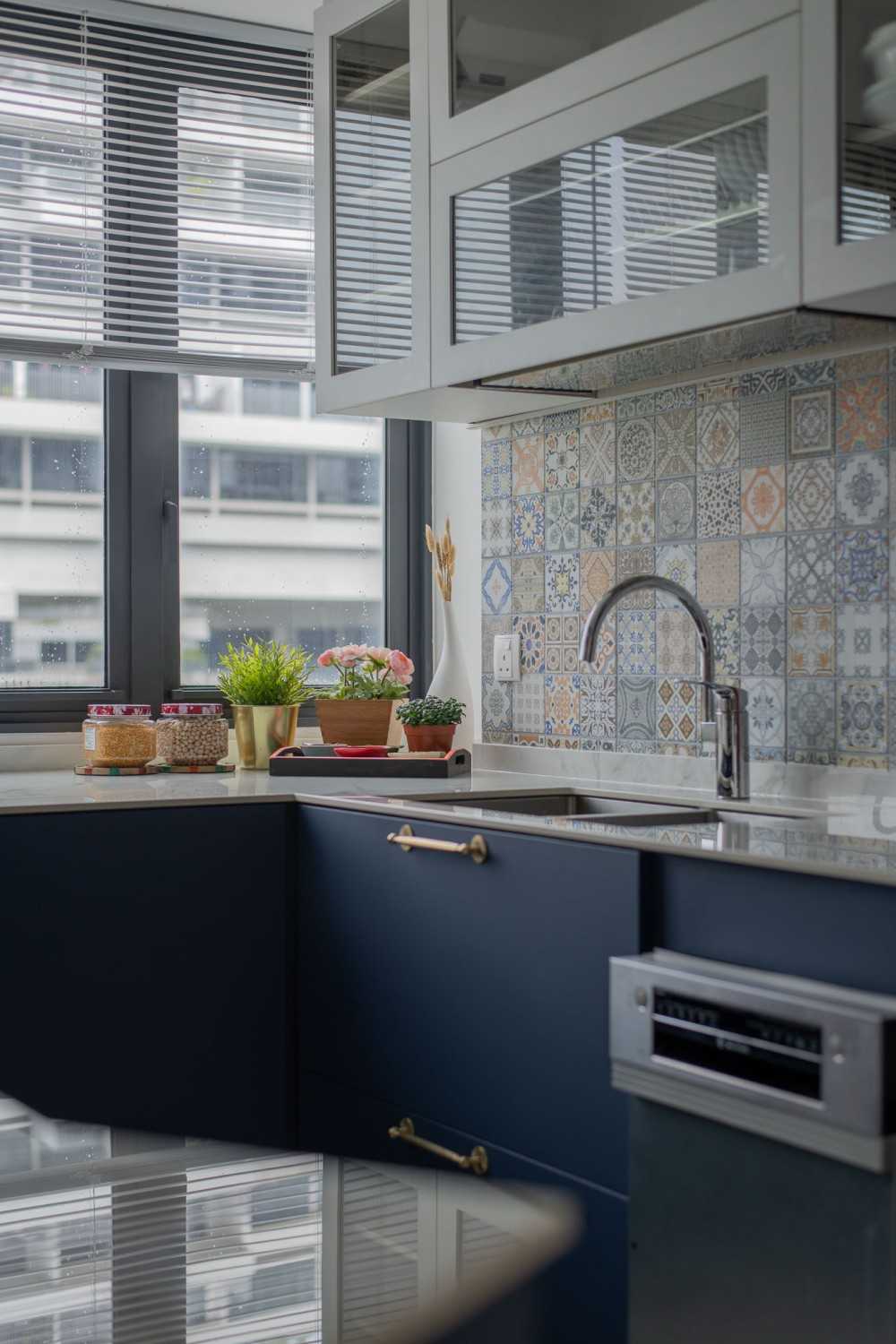 Modern Kitchen with Countertop and Kitchen Window