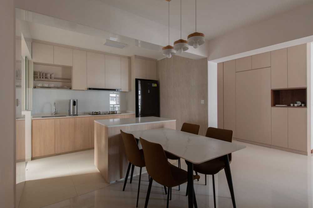 Minimalist Dining Room with Open Kitchen and Dining Table