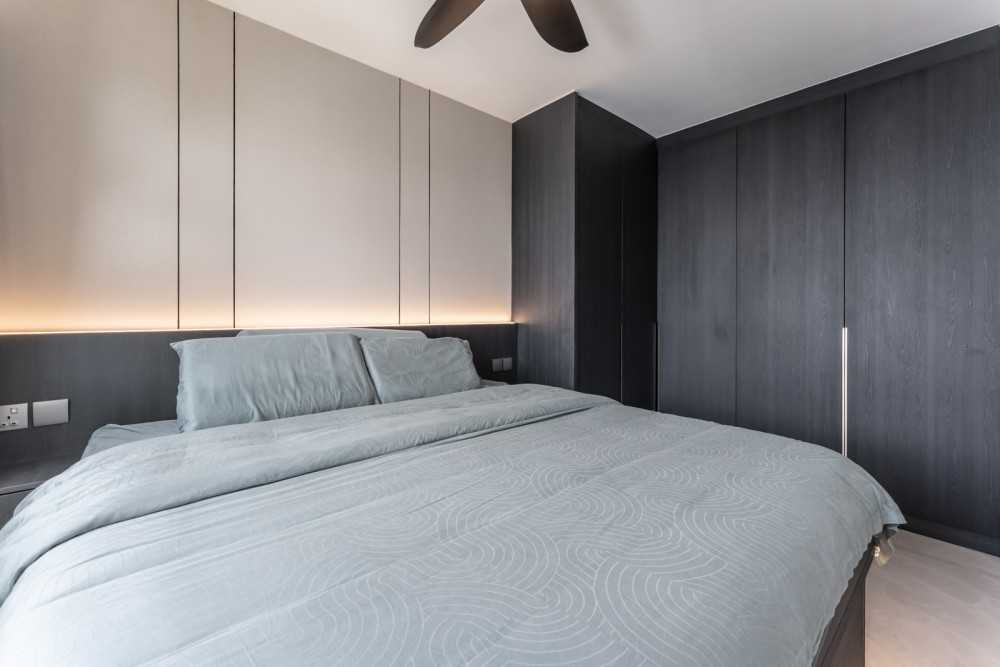 Modern Bedroom with Homogeneous Tiles and Wardrobe