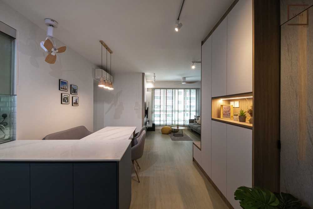 Modern Living Room with Vinyl Flooring and TV Console