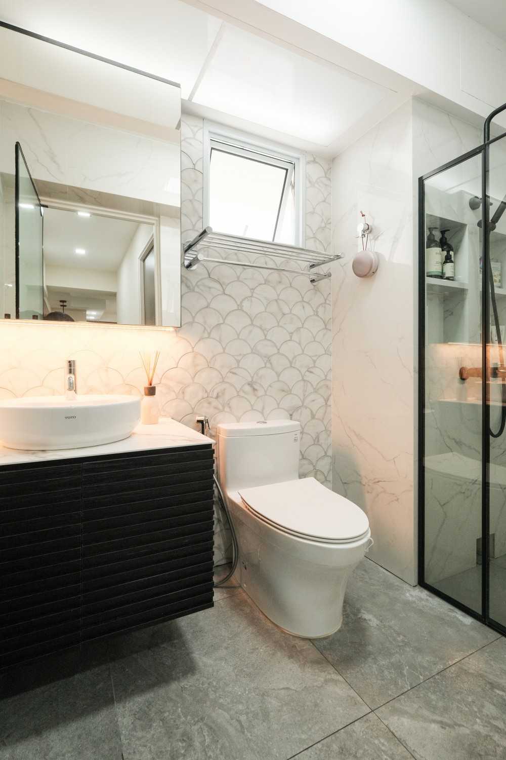 Scandinavian Bathroom with Mirror and Bathroom Mirrors