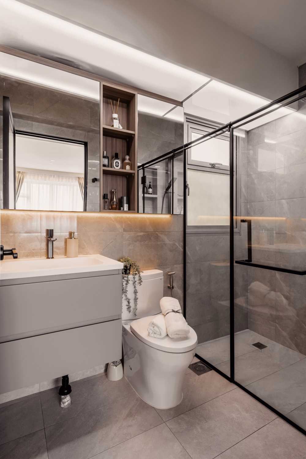 Minimalist Bathroom with Shower Screen and Bathroom Storage