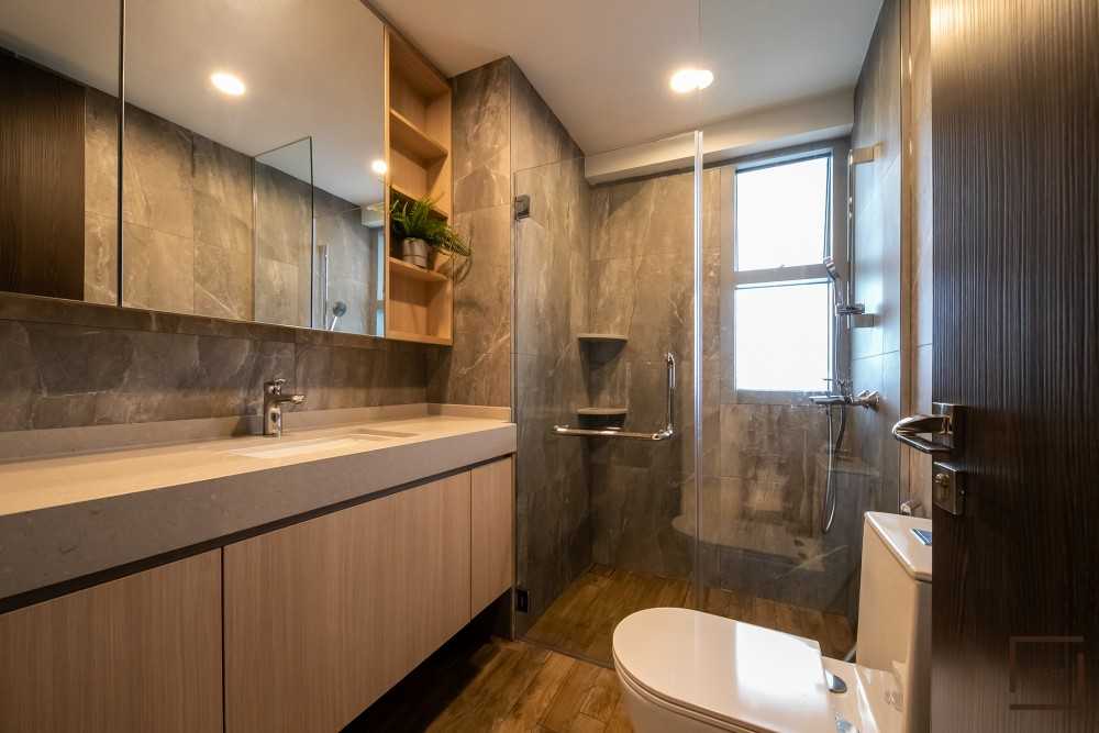 Contemporary Bathroom with Mirror and Bathroom Mirrors