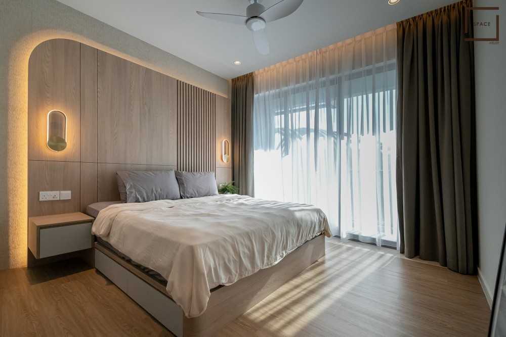 Contemporary Bedroom with Vinyl Flooring and Downlights