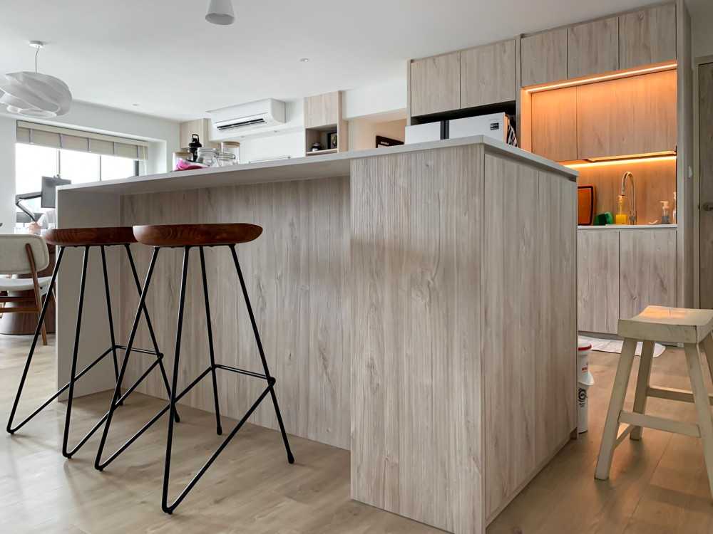 Scandinavian Kitchen with Kitchen Window and Kitchen Island