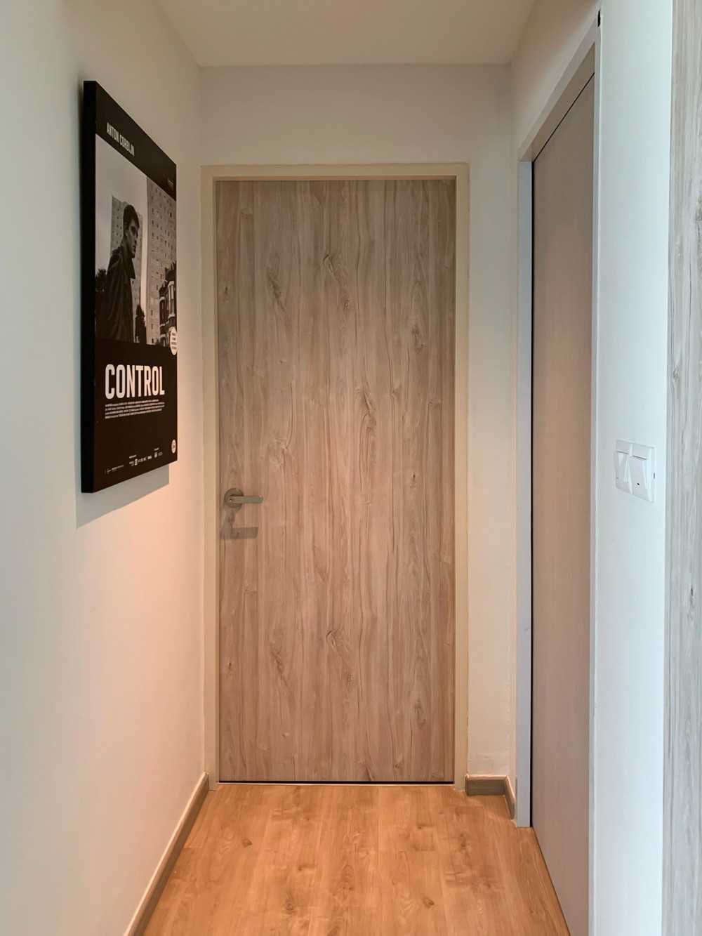 Scandinavian Bedroom with Paintings and Flooring