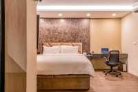 Modern Bedroom at 131A Toa Payoh Lorong 1