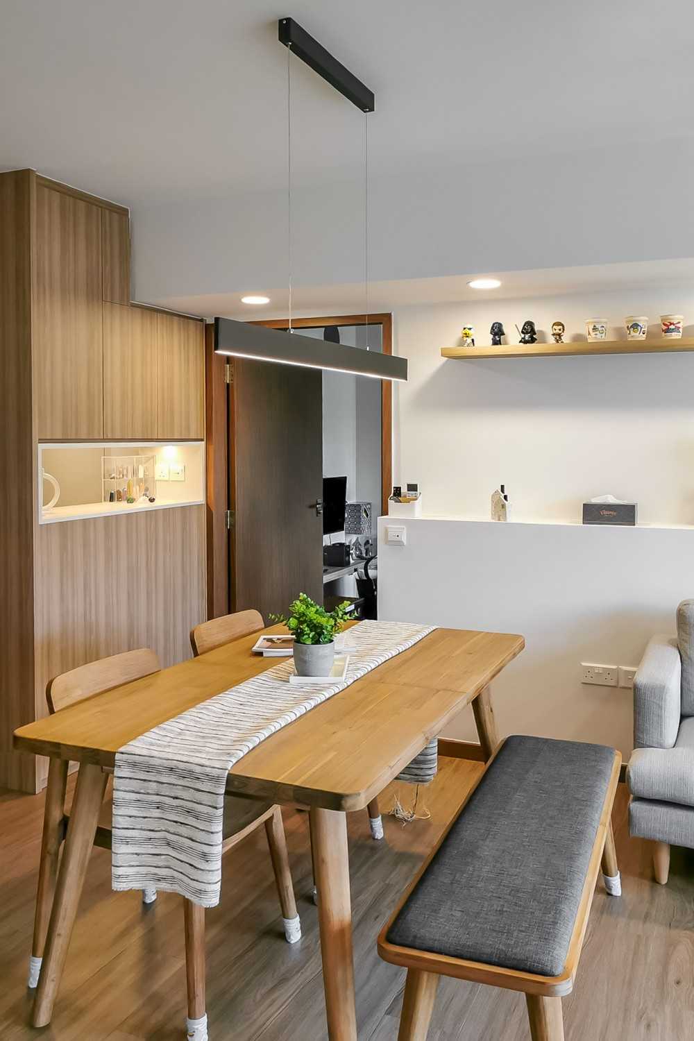Scandinavian Dining Room with Ceiling Light and Dining Table