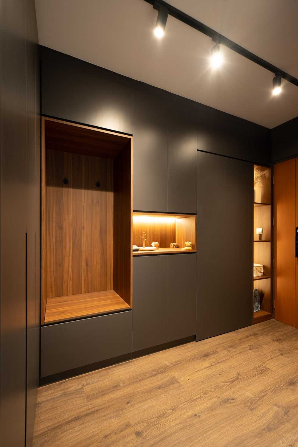 Minimalist Entryway with Seating Bench and Shoe Rack