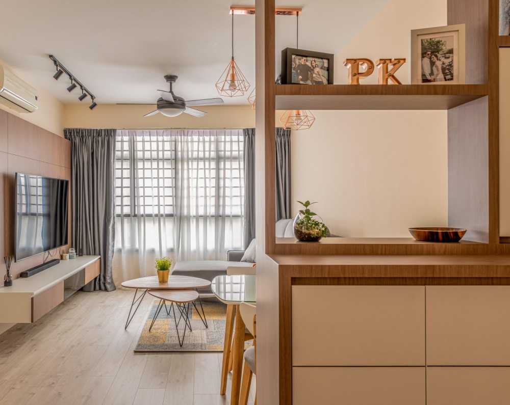 Scandinavian Entryway with Shoe Rack and Small Storage