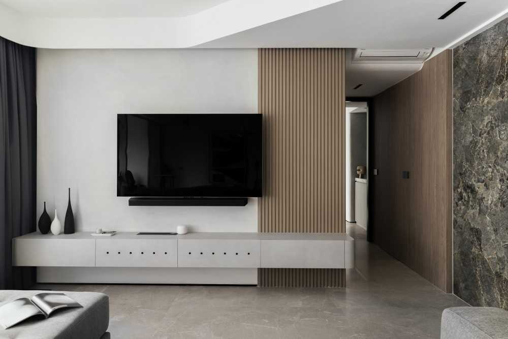 Modern Living Room with Feature Wall and Sofa