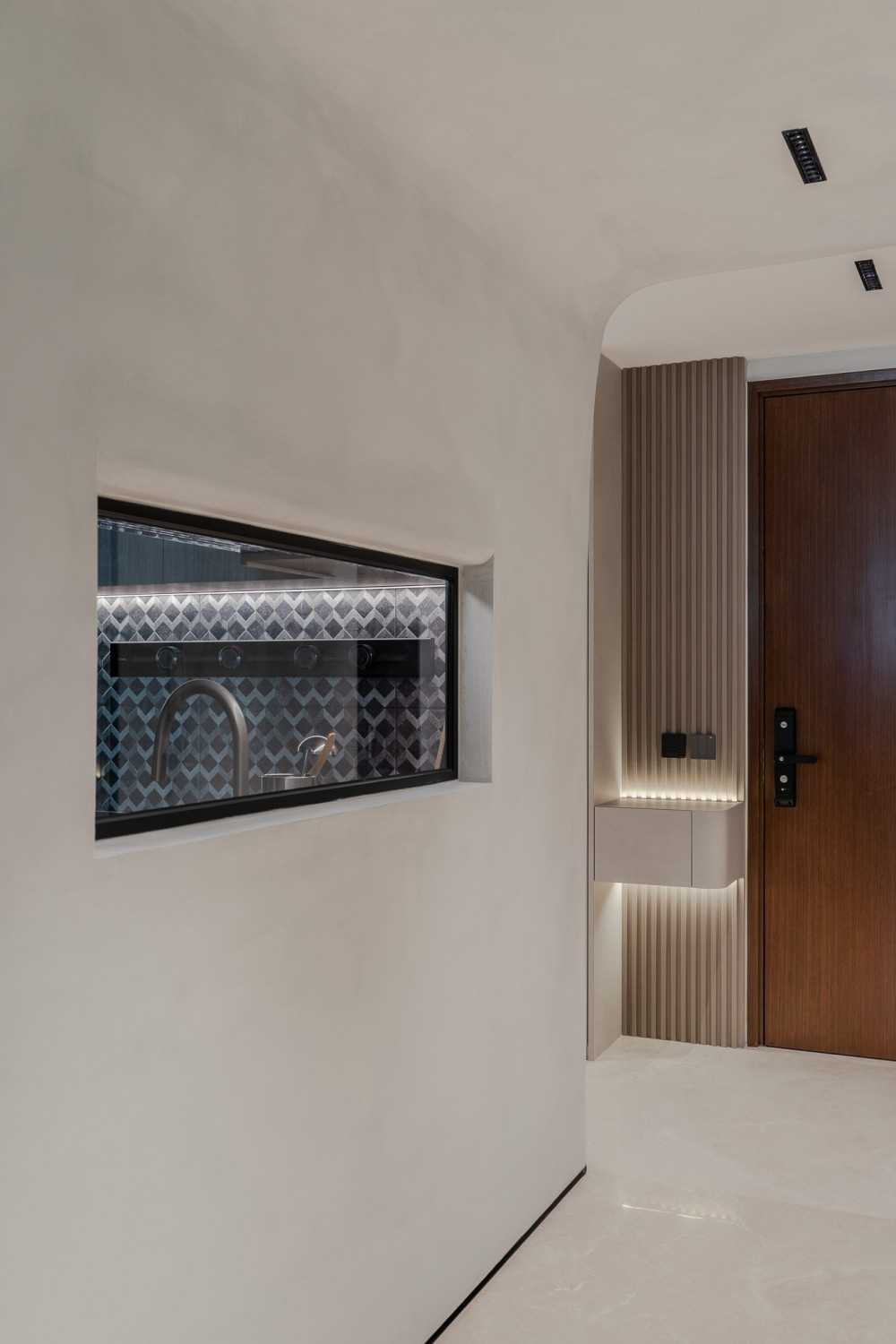 Modern Entryway with Kitchen Window and Kitchen Backsplash