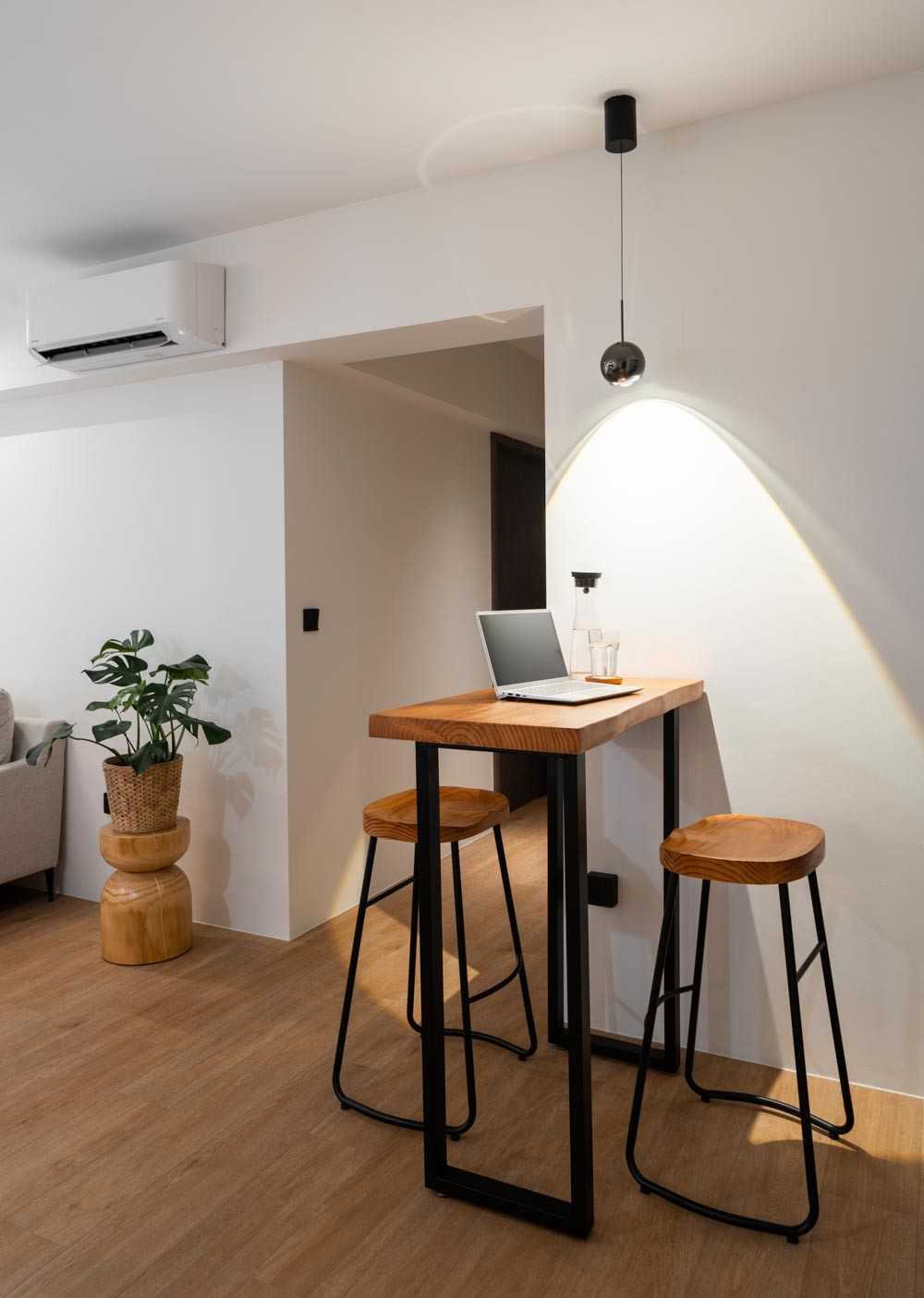 Minimalist Dining Room with Ceiling Light and Dining Table