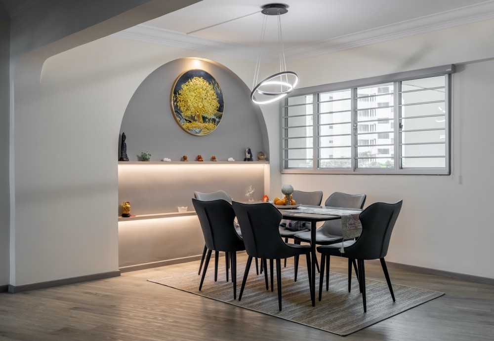 Scandinavian Dining Room with Dining Table and Dining Chairs
