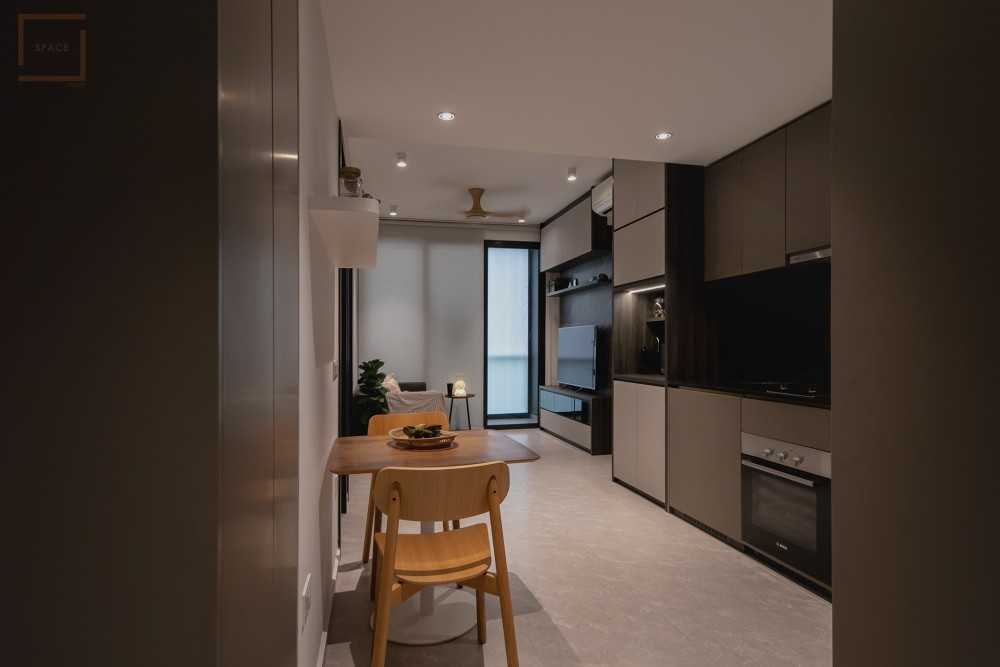 Minimalist Living Room with Homogeneous Tiles and TV Console