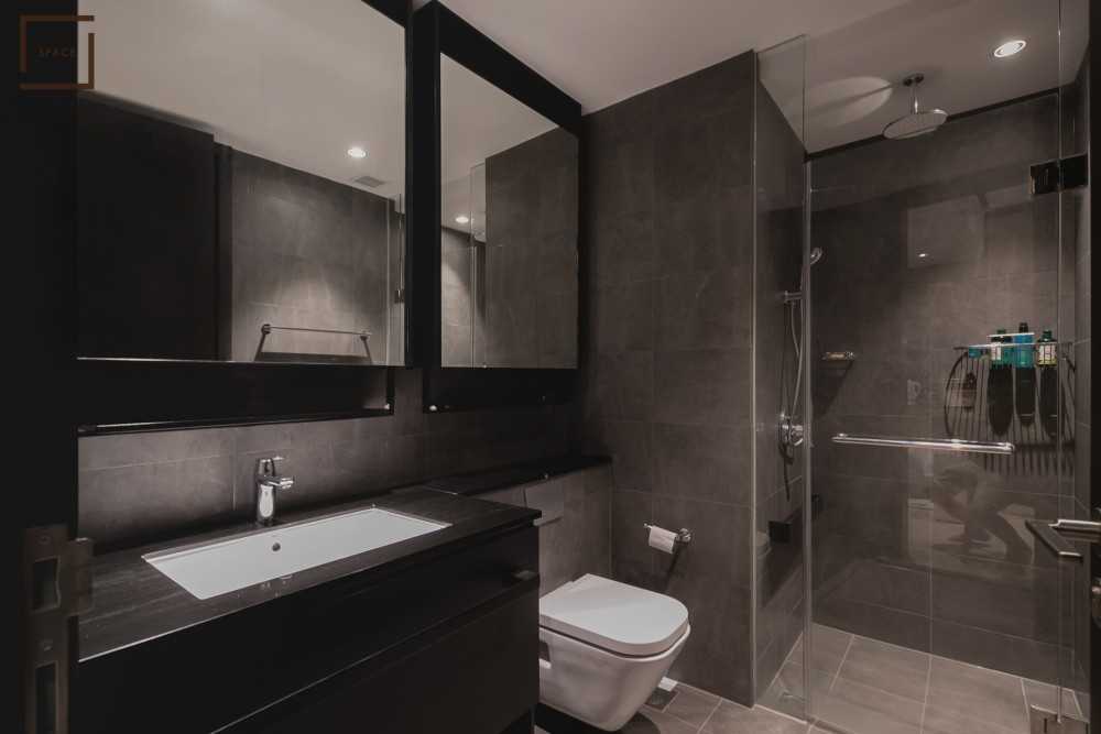 Minimalist Bathroom with Mirror and Shower Screen