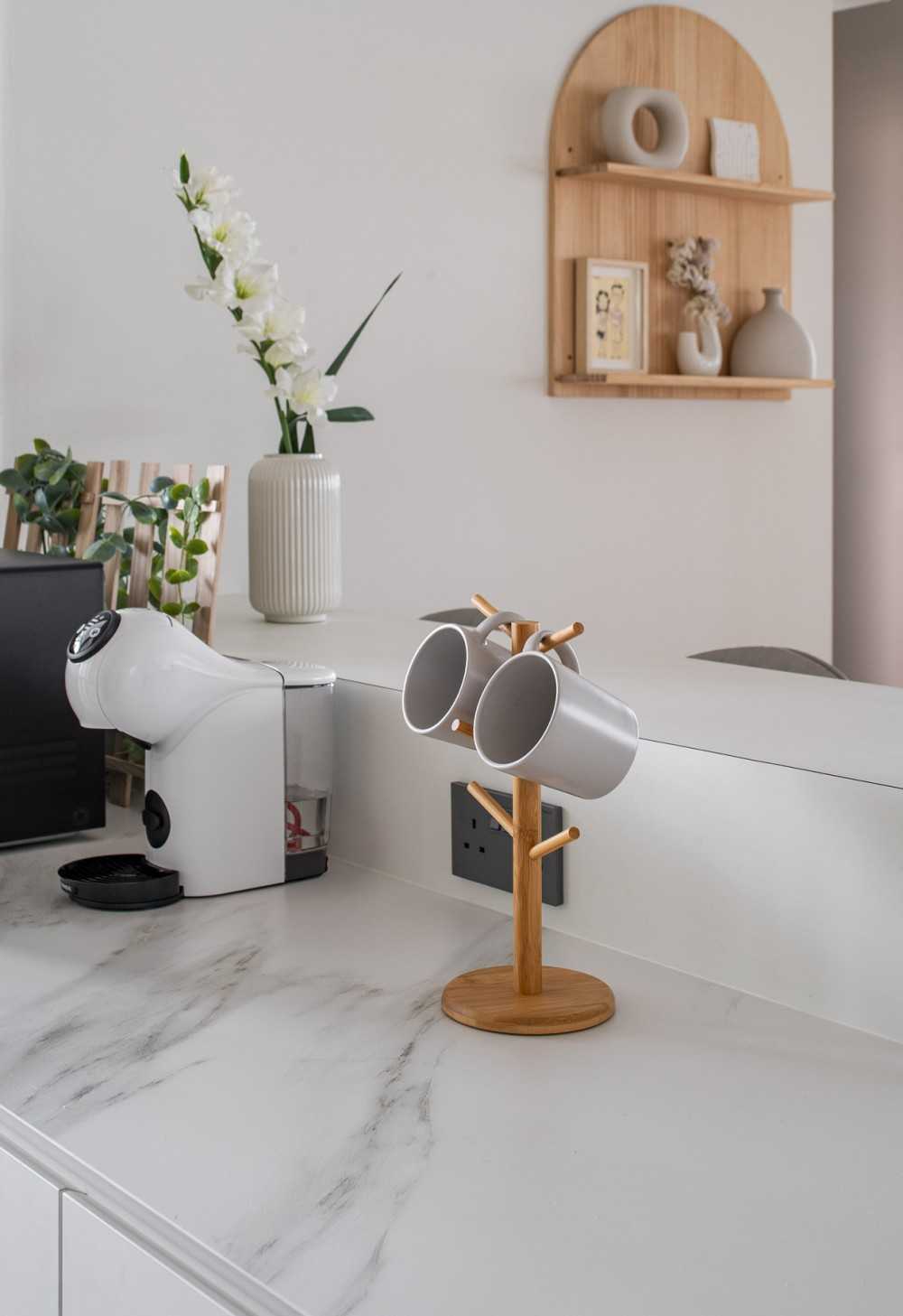 Scandinavian Kitchen with Countertop and Homogeneous Tiles