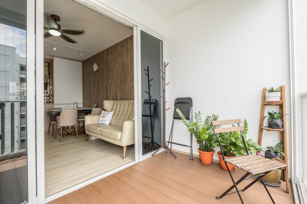 Contemporary Balcony with Curtain and Outdoor Chairs