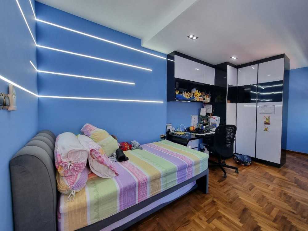 Eclectic Bedroom with Bookshelf and Parquet Floor