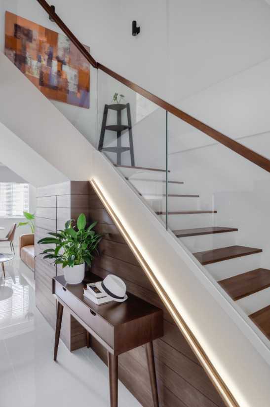 Contemporary Hallway with Staircase and Artwork