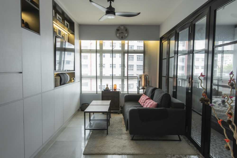 Modern Living Room with Bookshelf and Sofa