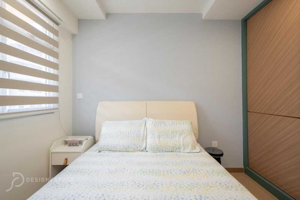 Scandinavian Bedroom with Wardrobe and Queen Bed