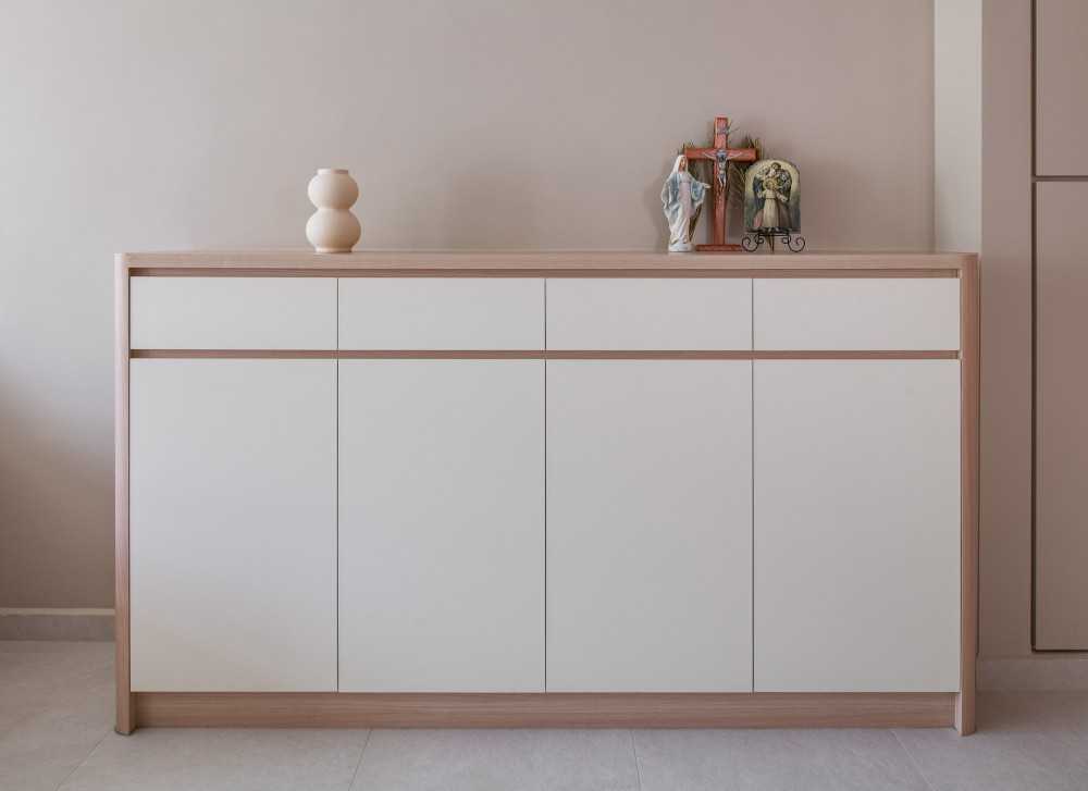 Minimalist Foyer with Artwork and Console Table