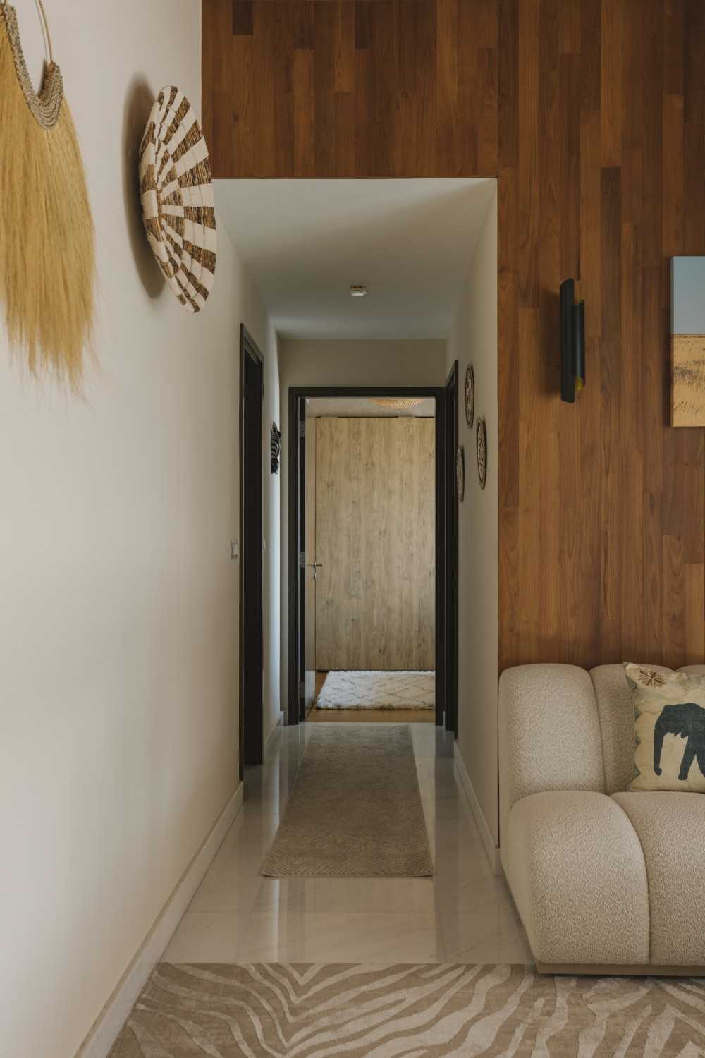 Minimalist Living Room with Feature Wall and Artwork