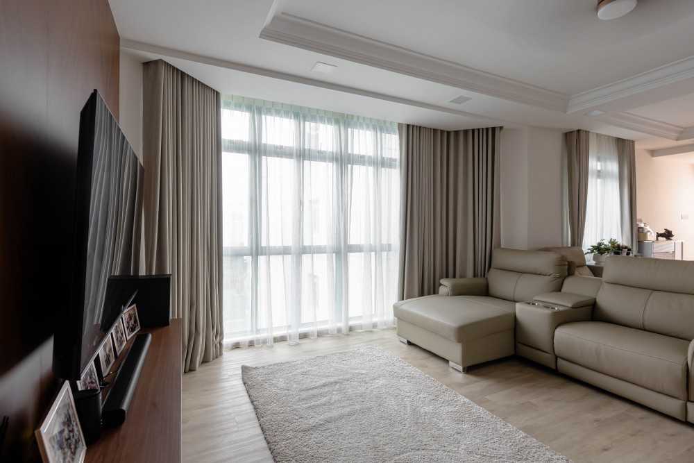 Contemporary Living Room with Vinyl Flooring and Downlights