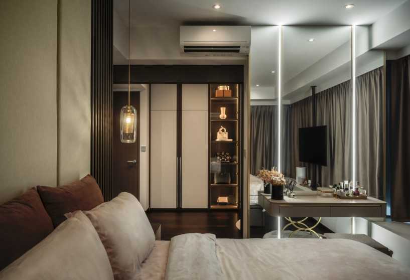 Contemporary Bedroom with Drop Ceiling and Wardrobe