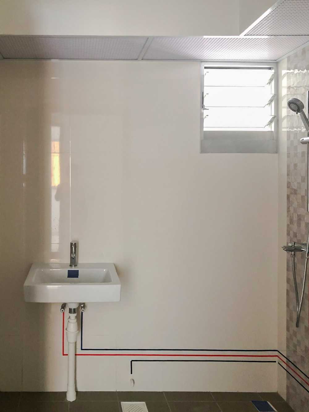 Scandinavian Bathroom with Bathroom Storage and Bathroom Accessories