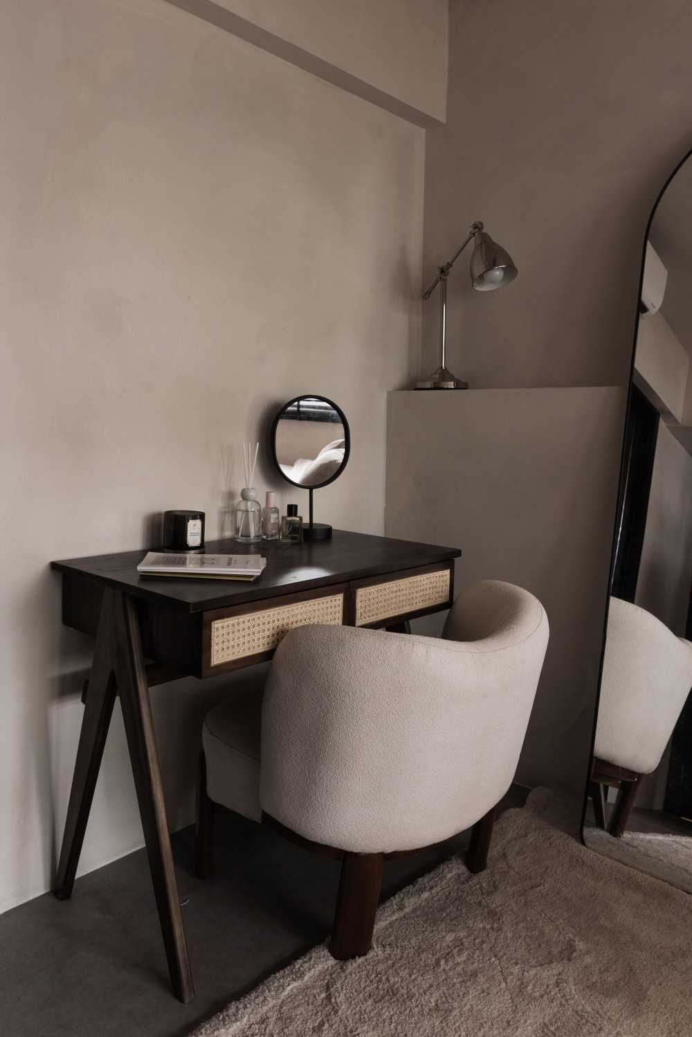 Contemporary Bedroom with Mirror and Lamps