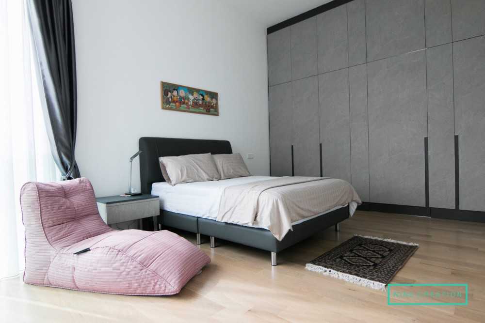 Contemporary Bedroom with Parquet Floor and Wardrobe