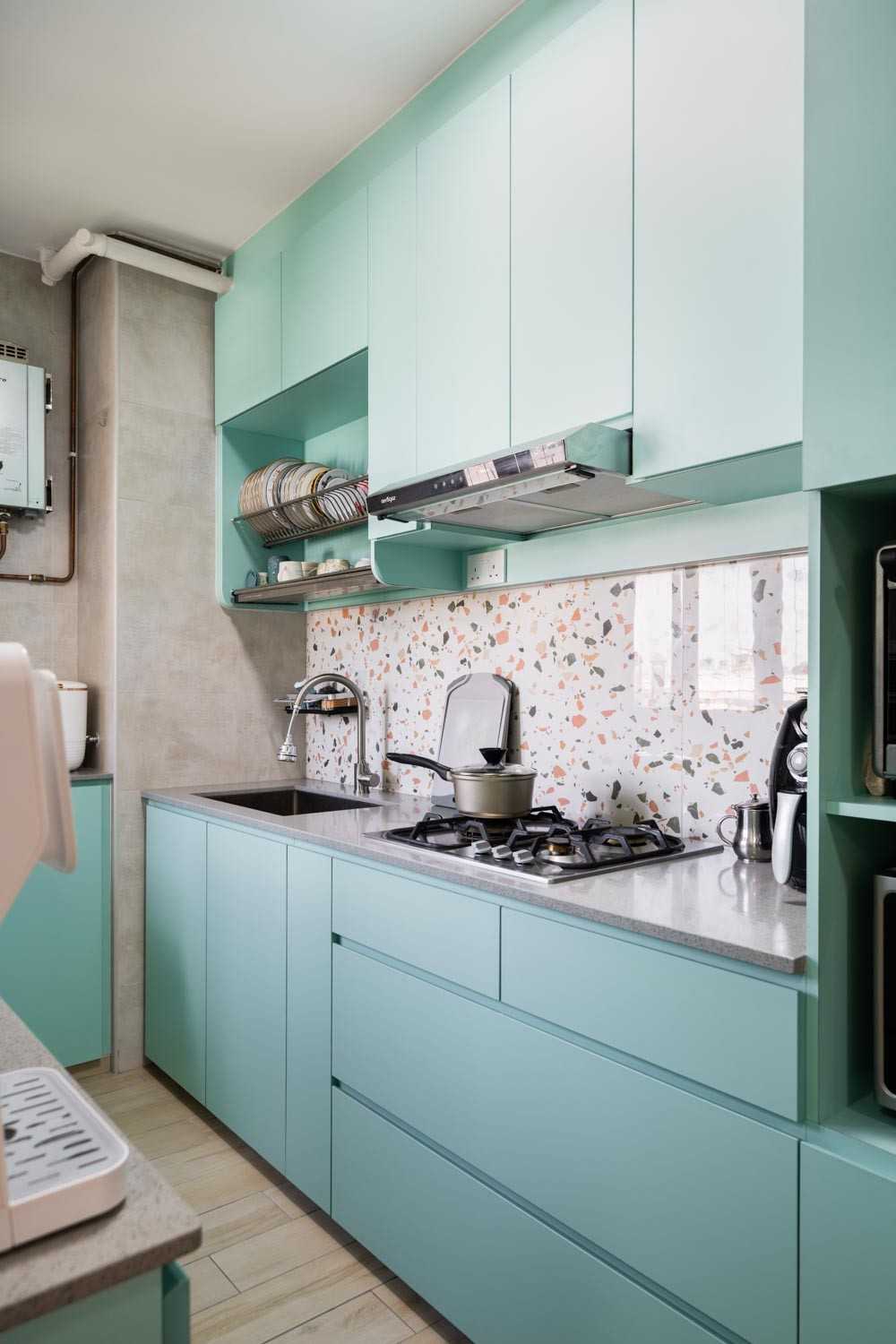 Contemporary Kitchen with Countertop and Homogeneous Tiles