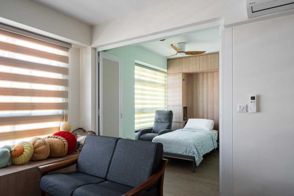 Contemporary Living Room with Feature Wall and Sofa