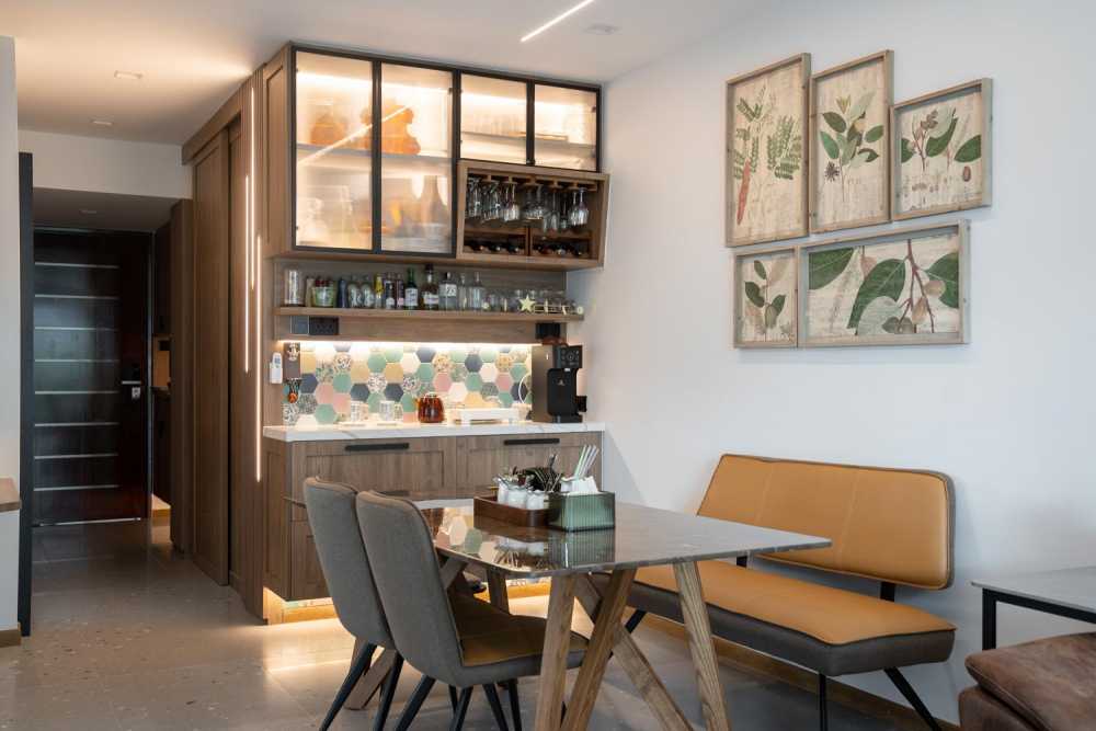 Modern Dining Room with Dining Table and Dining Chairs