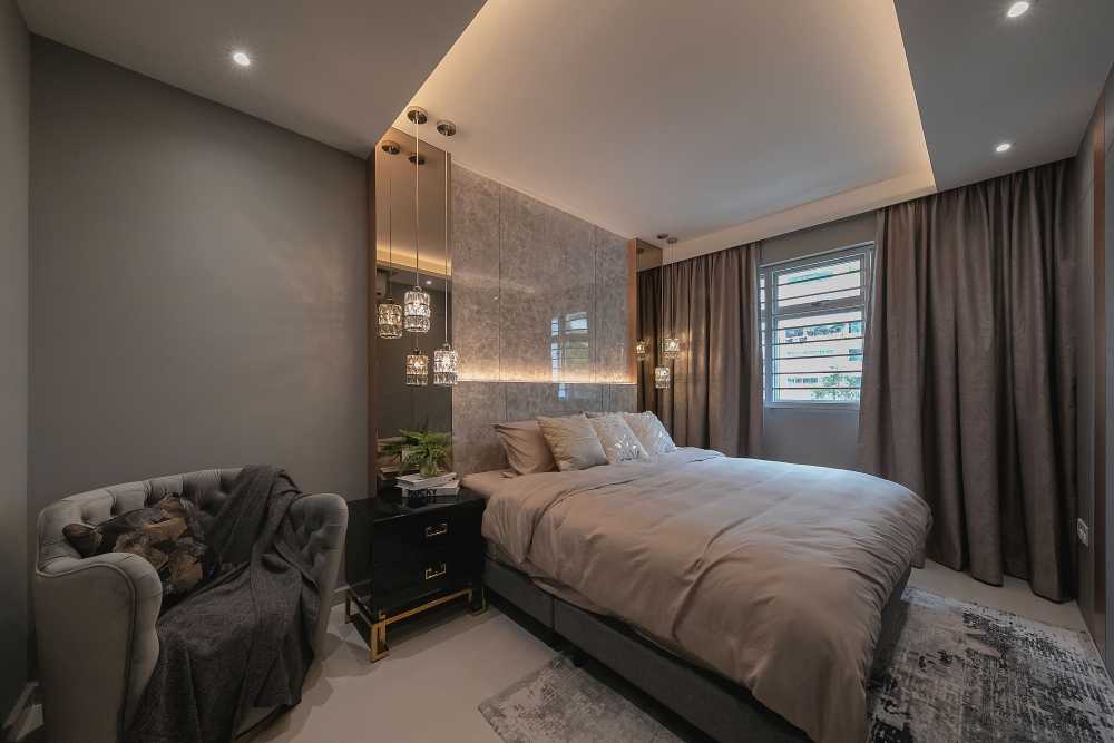 Modern Bedroom with Drop Ceiling and Closet