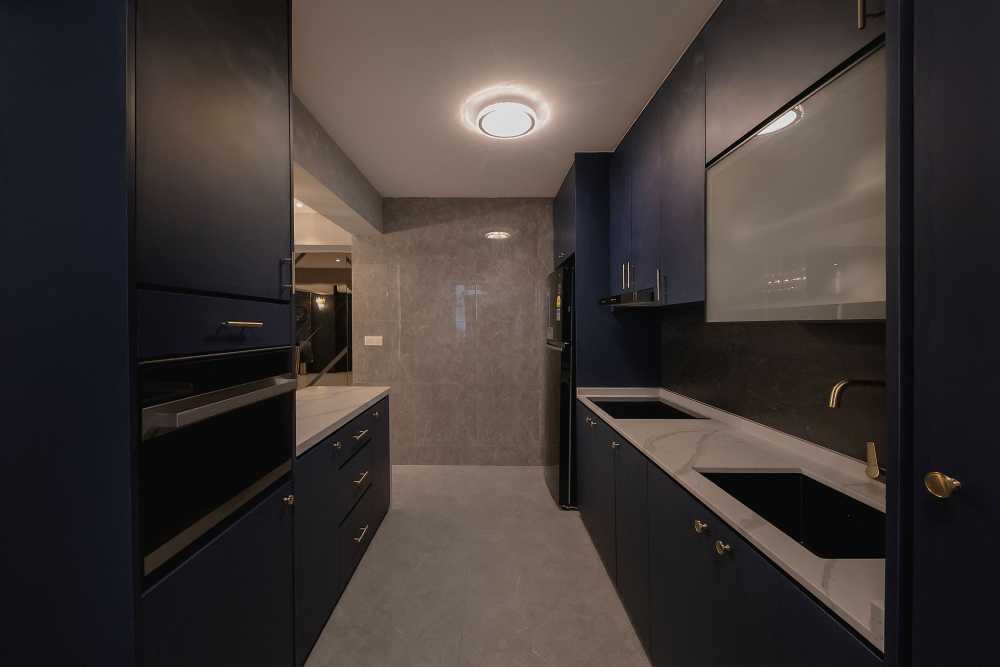 Modern Kitchen with Countertop and Kitchen Window