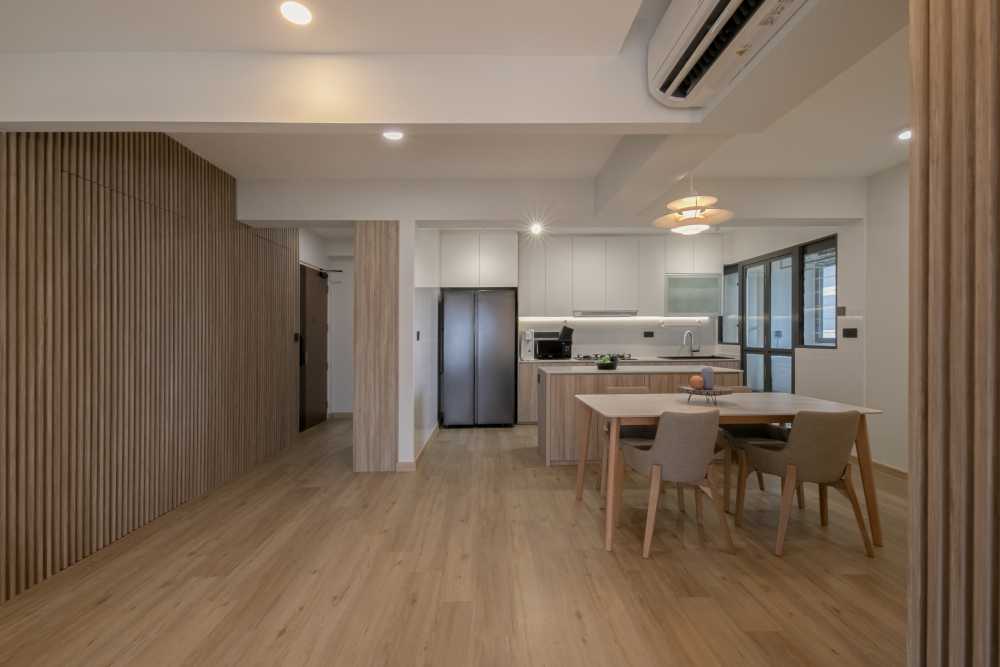 Minimalist Dining Room with Drop Ceiling and Ceiling Light