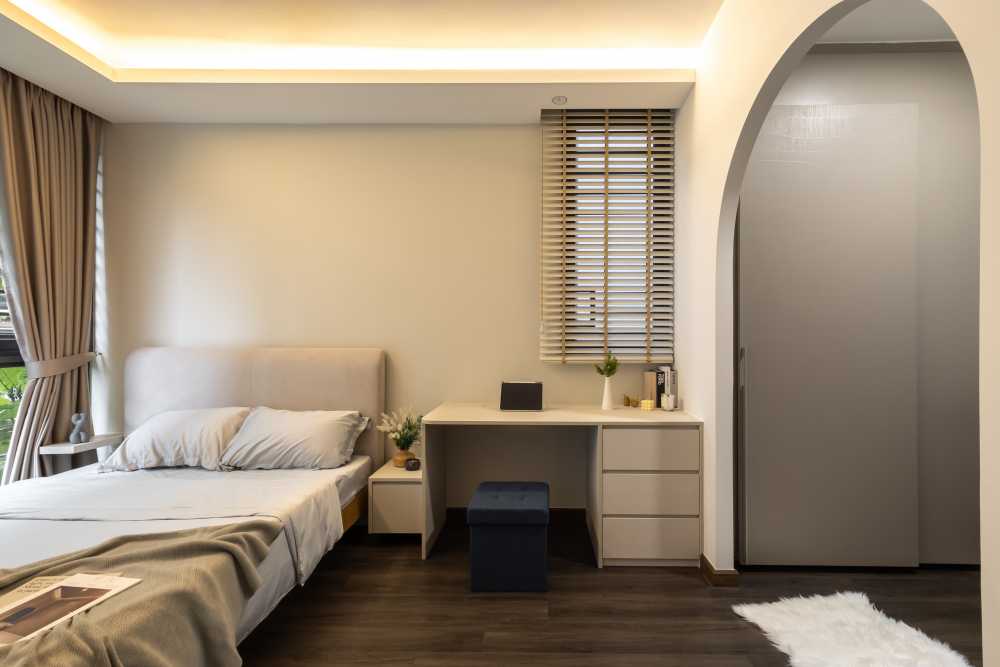 Modern Bedroom with Wood Flooring and Bedside Table