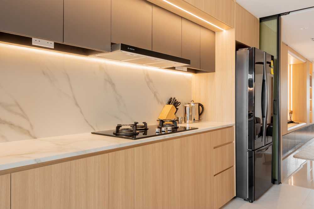 Scandinavian Kitchen with Countertop and Kitchen Backsplash