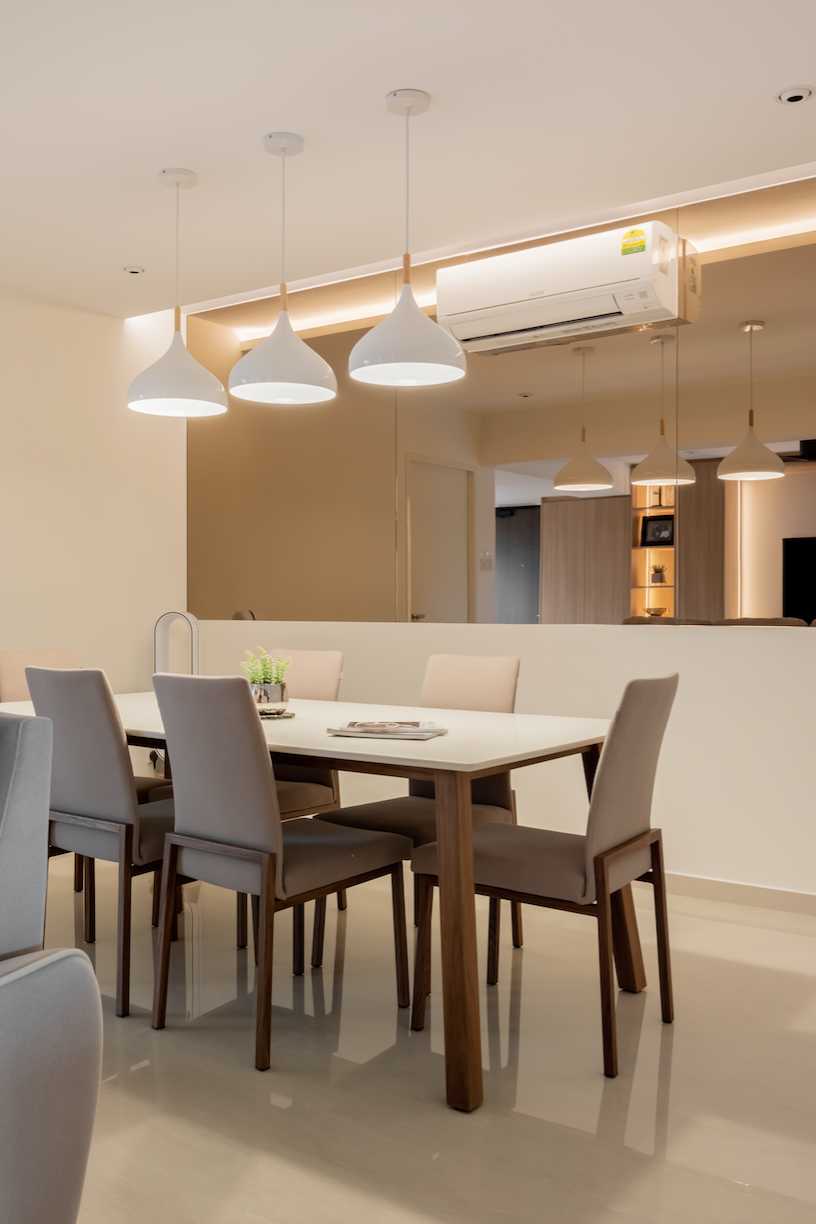 Scandinavian Dining Room with Ceiling Light and Dining Table