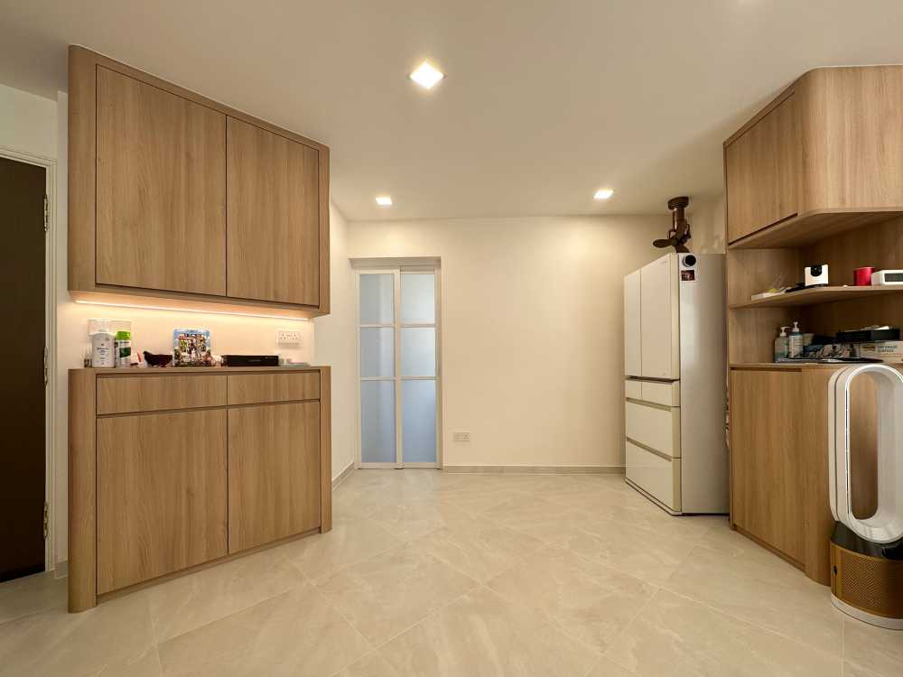Scandinavian Foyer with Storage Cabinets and Display Cabinets