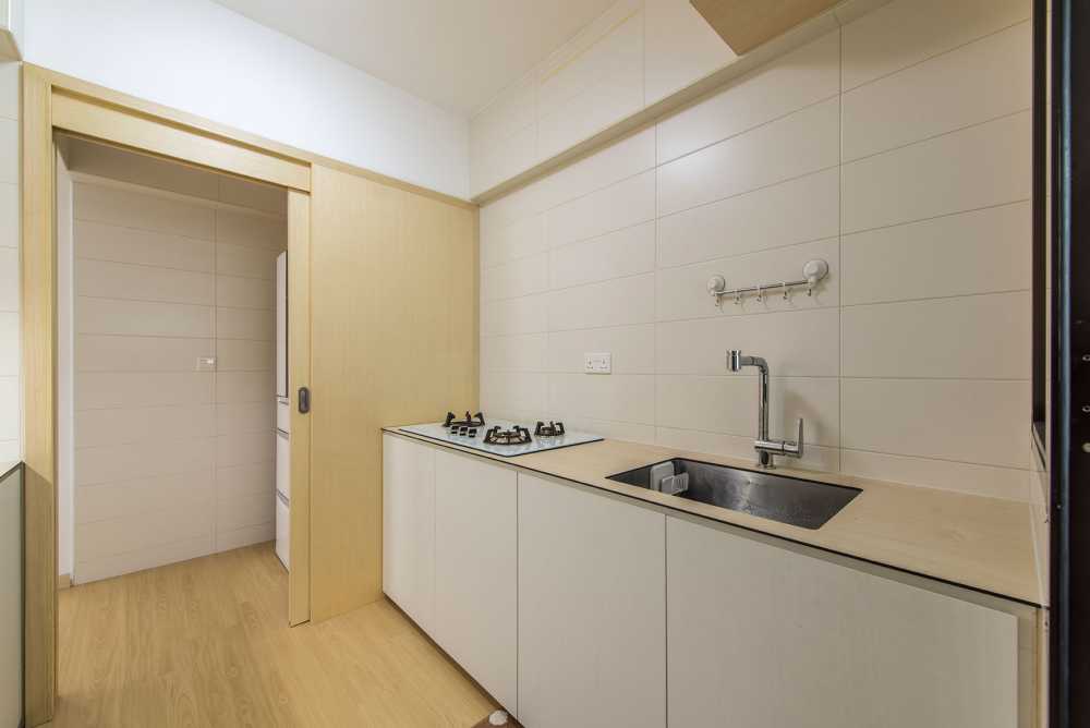 Scandinavian Kitchen with Vinyl Flooring and Kitchen Accessories