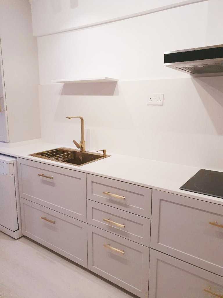 Scandinavian Kitchen with Countertop and Homogeneous Tiles