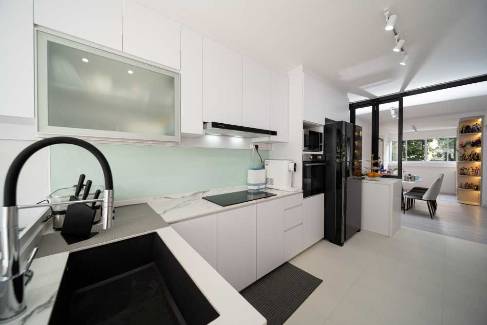 Scandinavian Kitchen with Countertop and Homogeneous Tiles