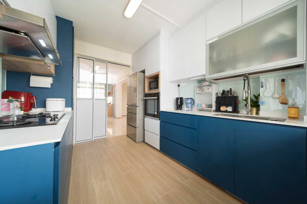 Modern Kitchen with Countertop and Vinyl Flooring